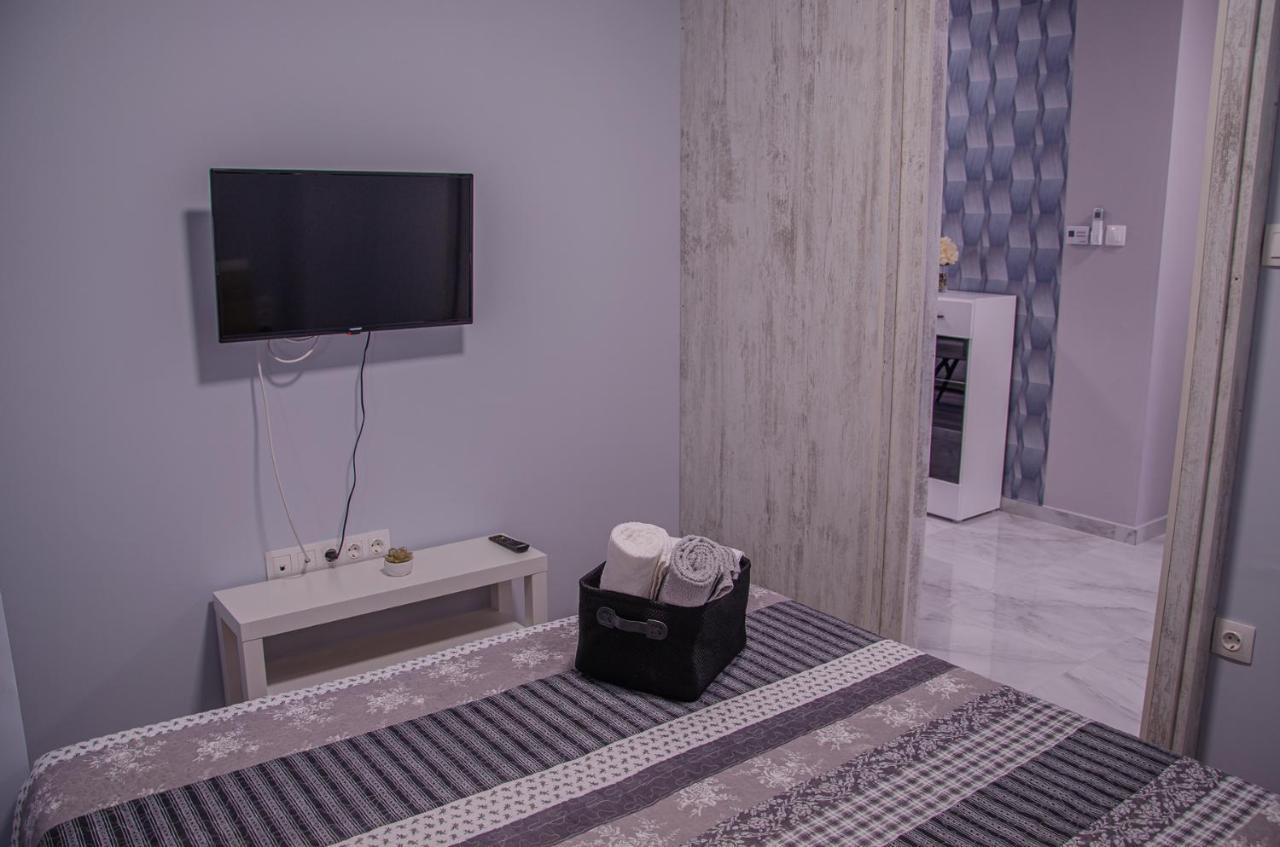 Orosháza Oros House Apartmanhaz מראה חיצוני תמונה