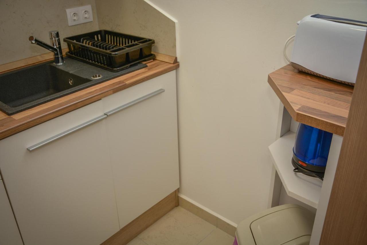 Orosháza Oros House Apartmanhaz מראה חיצוני תמונה